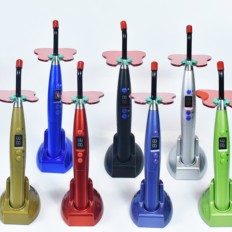 Dental 5W LED Wireless Curing Light Plastic Colorful Handle With Base